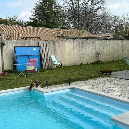 Casa de Férias Maison Familiale Avec Piscine Privee